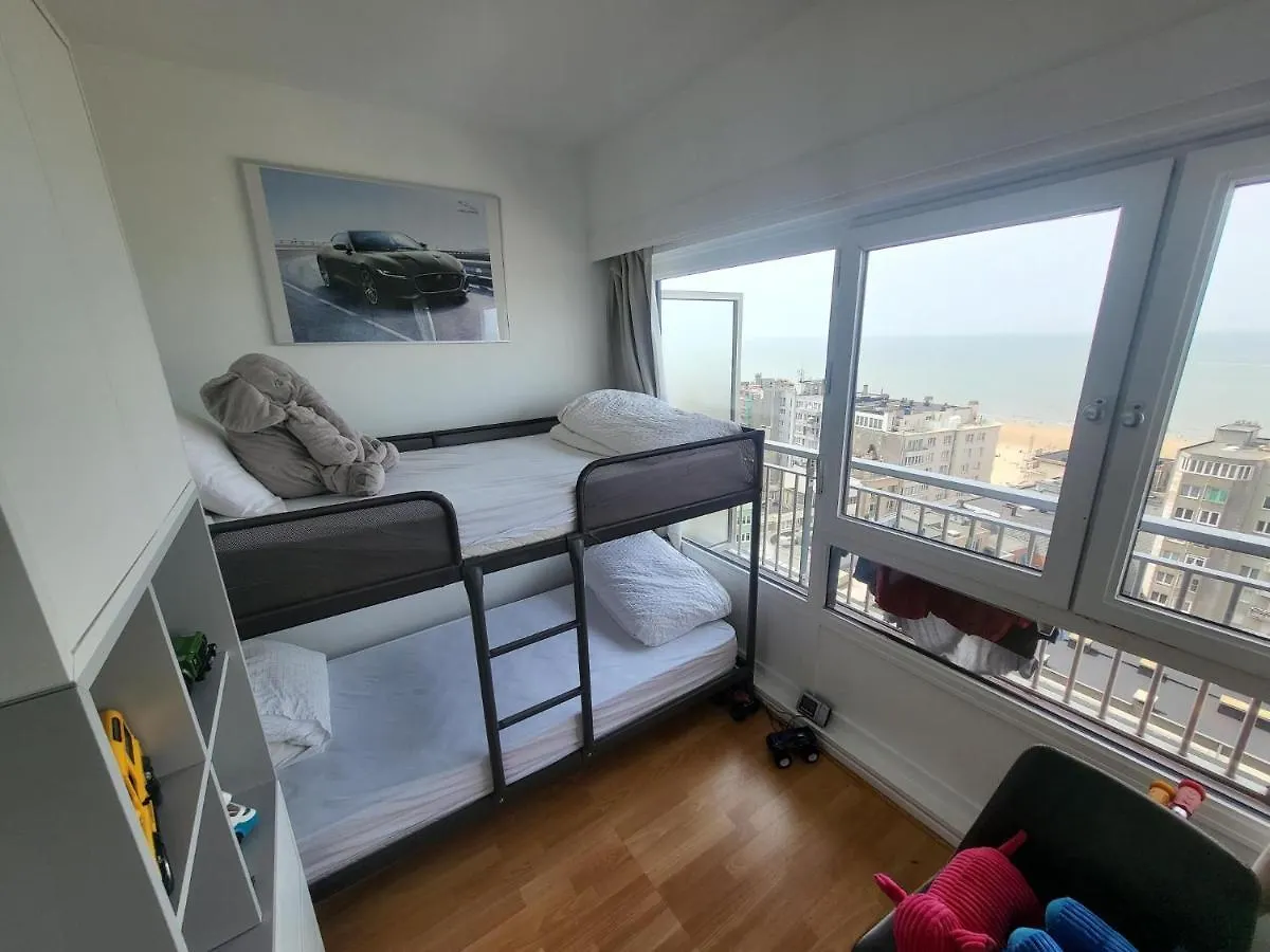 Seacityview Oostende 0*, Ostende